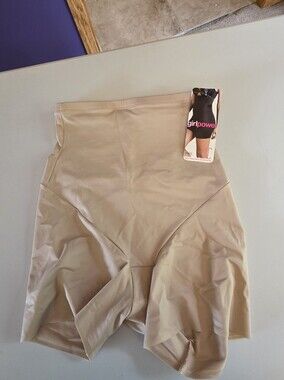 TC Nude High-Waist Shaping Shorts